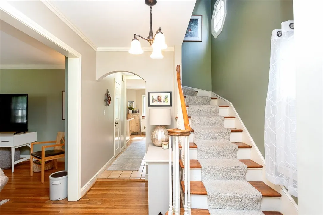 19 Main Street, Geneseo, New York 14454, Geneseo, New York 14454, 3 Bedrooms Bedrooms, 8 Rooms Rooms,3 BathroomsBathrooms,Residential,Closed,19 Main Street, Geneseo, New York 14454,0,R1624934