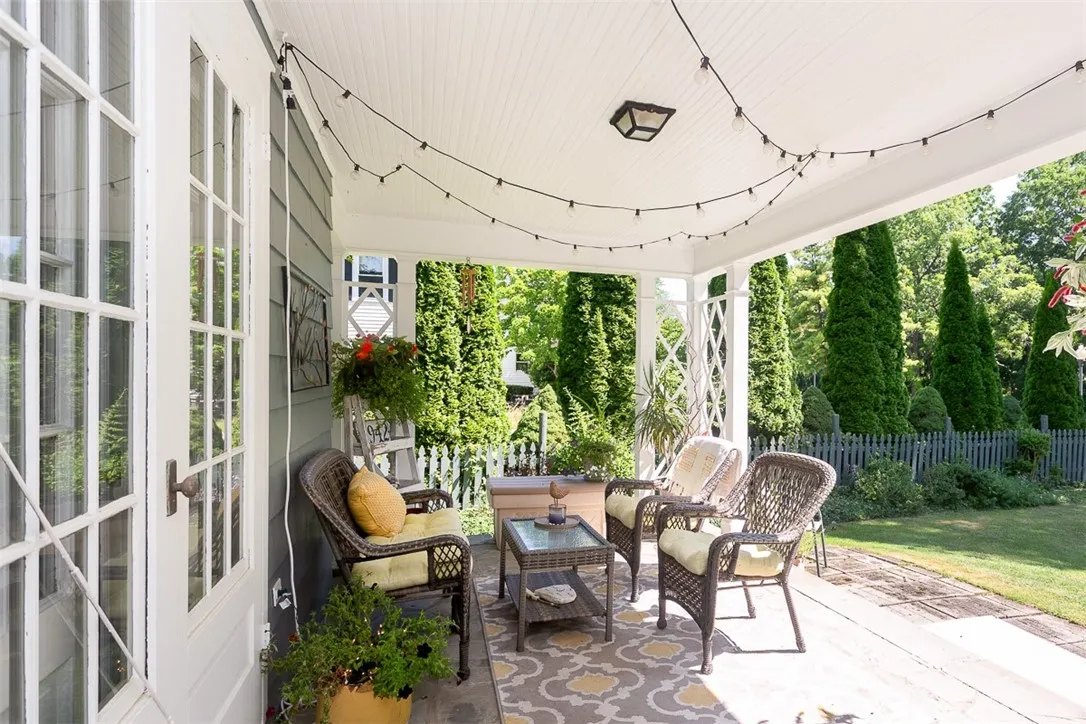 19 Main Street, Geneseo, New York 14454, Geneseo, New York 14454, 3 Bedrooms Bedrooms, 8 Rooms Rooms,3 BathroomsBathrooms,Residential,Closed,19 Main Street, Geneseo, New York 14454,0,R1624934