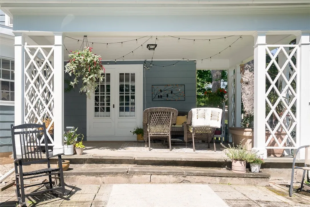 19 Main Street, Geneseo, New York 14454, Geneseo, New York 14454, 3 Bedrooms Bedrooms, 8 Rooms Rooms,3 BathroomsBathrooms,Residential,Closed,19 Main Street, Geneseo, New York 14454,0,R1624934