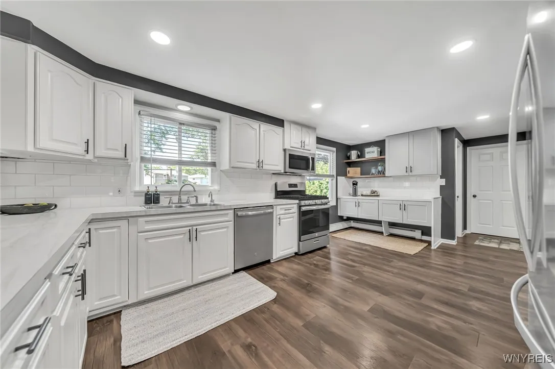 19 Countryside Court, Amherst, New York 14221, Amherst, New York 14221, 4 Bedrooms Bedrooms, 9 Rooms Rooms,1 BathroomBathrooms,Residential,For Sale,19 Countryside Court, Amherst, New York 14221,B1625357