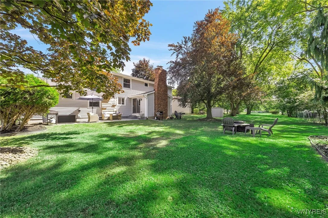 19 Countryside Court, Amherst, New York 14221, Amherst, New York 14221, 4 Bedrooms Bedrooms, 9 Rooms Rooms,1 BathroomBathrooms,Residential,For Sale,19 Countryside Court, Amherst, New York 14221,B1625357