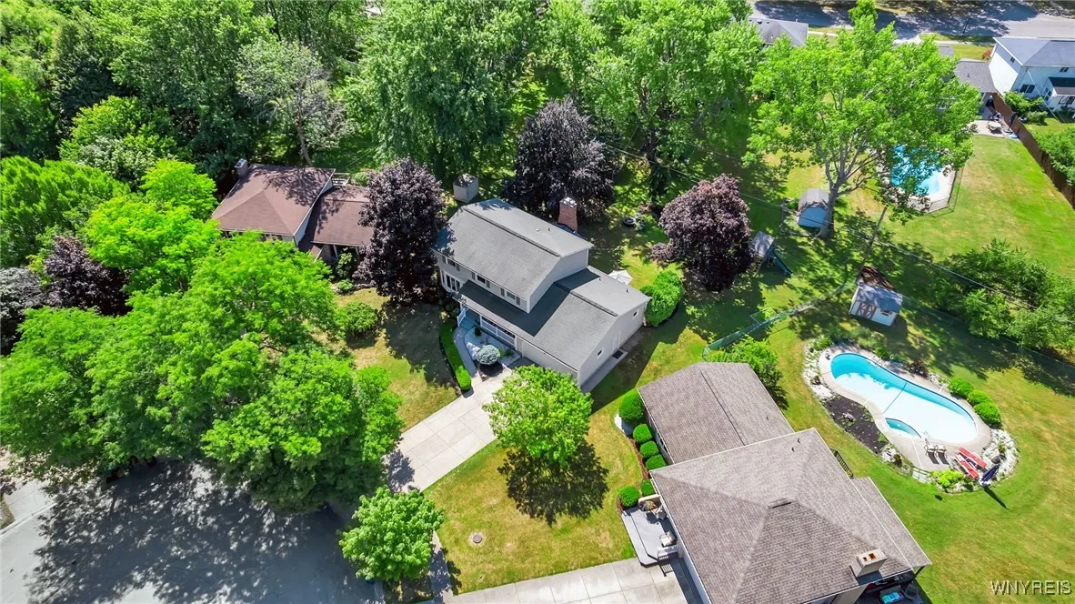 19 Countryside Court, Amherst, New York 14221, Amherst, New York 14221, 4 Bedrooms Bedrooms, 9 Rooms Rooms,1 BathroomBathrooms,Residential,For Sale,19 Countryside Court, Amherst, New York 14221,B1625357
