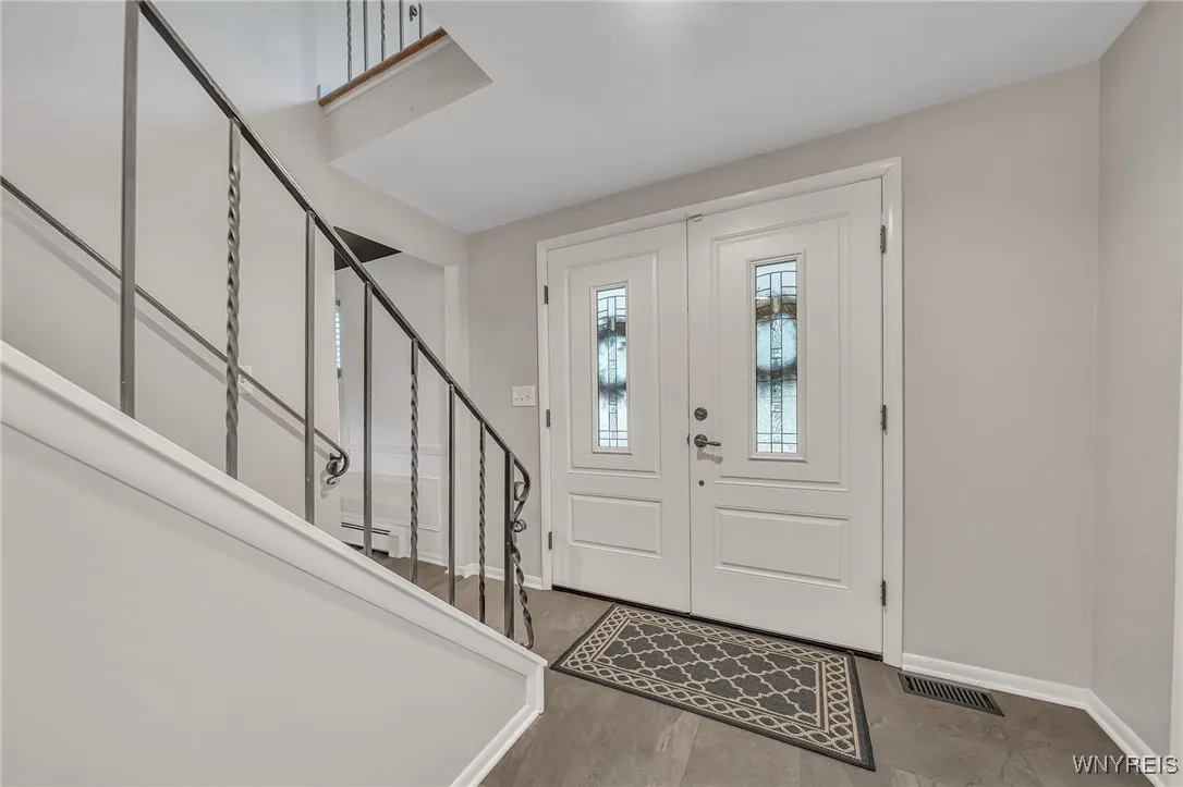 19 Countryside Court, Amherst, New York 14221, Amherst, New York 14221, 4 Bedrooms Bedrooms, 9 Rooms Rooms,1 BathroomBathrooms,Residential,For Sale,19 Countryside Court, Amherst, New York 14221,B1625357