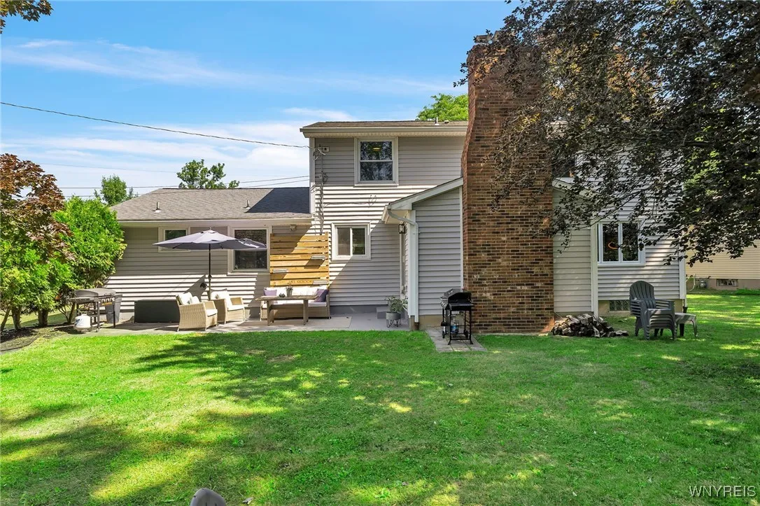 19 Countryside Court, Amherst, New York 14221, Amherst, New York 14221, 4 Bedrooms Bedrooms, 9 Rooms Rooms,1 BathroomBathrooms,Residential,For Sale,19 Countryside Court, Amherst, New York 14221,B1625357