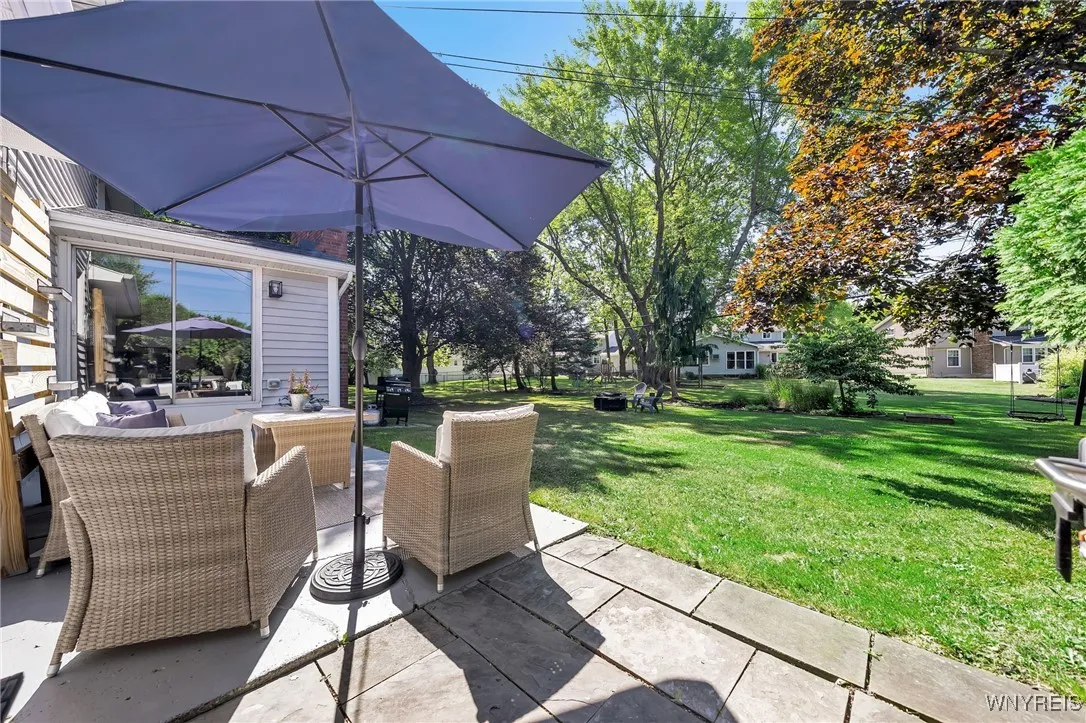19 Countryside Court, Amherst, New York 14221, Amherst, New York 14221, 4 Bedrooms Bedrooms, 9 Rooms Rooms,1 BathroomBathrooms,Residential,For Sale,19 Countryside Court, Amherst, New York 14221,B1625357