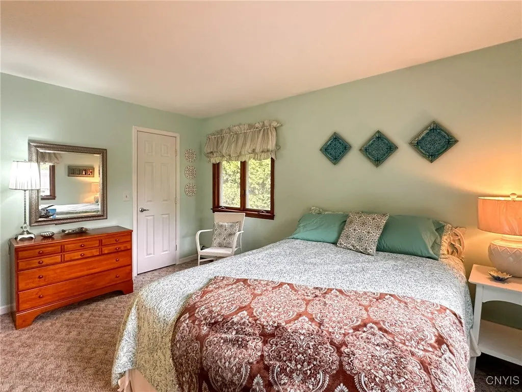 7 Symphony Place, Whitestown, New York 13492, Whitestown, New York 13492, 3 Bedrooms Bedrooms, 9 Rooms Rooms,2 BathroomsBathrooms,Residential,Closed,7 Symphony Place, Whitestown, New York 13492,0,S1625627