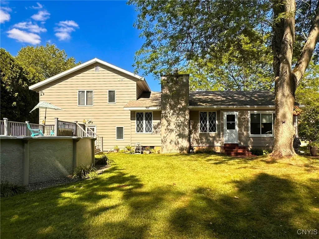 7 Symphony Place, Whitestown, New York 13492, Whitestown, New York 13492, 3 Bedrooms Bedrooms, 9 Rooms Rooms,2 BathroomsBathrooms,Residential,Closed,7 Symphony Place, Whitestown, New York 13492,0,S1625627