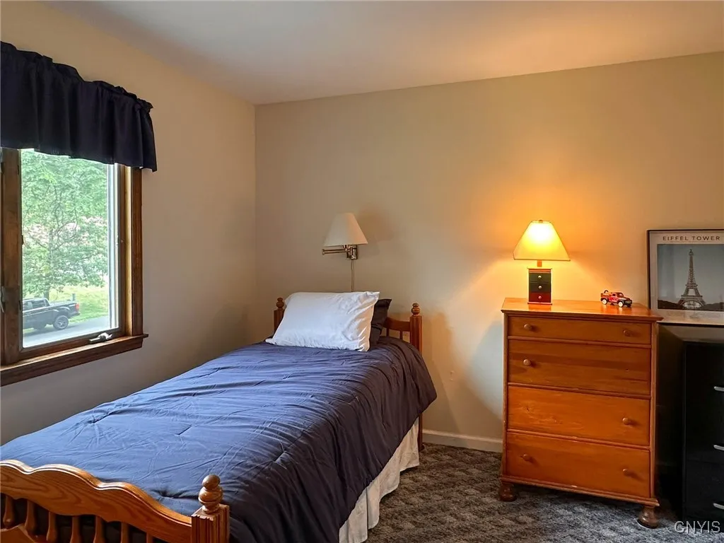 7 Symphony Place, Whitestown, New York 13492, Whitestown, New York 13492, 3 Bedrooms Bedrooms, 9 Rooms Rooms,2 BathroomsBathrooms,Residential,Closed,7 Symphony Place, Whitestown, New York 13492,0,S1625627