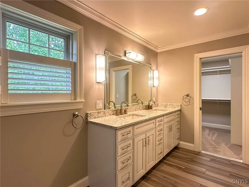 97 1/2 Sanger Avenue, New Hartford, New York 13413, New Hartford, New York 13413, 3 Bedrooms Bedrooms, 7 Rooms Rooms,2 BathroomsBathrooms,Residential Lease,For Rent,97 1/2 Sanger Avenue, New Hartford, New York 13413,S1625625