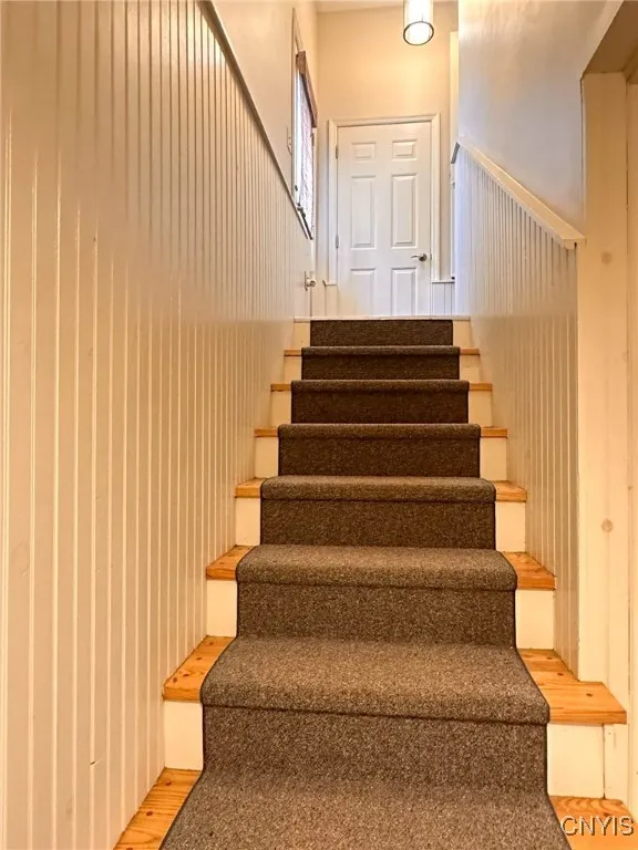 97 1/2 Sanger Avenue, New Hartford, New York 13413, New Hartford, New York 13413, 3 Bedrooms Bedrooms, 7 Rooms Rooms,2 BathroomsBathrooms,Residential Lease,For Rent,97 1/2 Sanger Avenue, New Hartford, New York 13413,S1625625