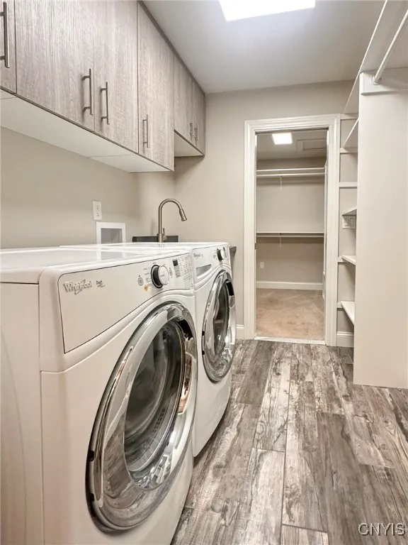 97 1/2 Sanger Avenue, New Hartford, New York 13413, New Hartford, New York 13413, 3 Bedrooms Bedrooms, 7 Rooms Rooms,2 BathroomsBathrooms,Residential Lease,For Rent,97 1/2 Sanger Avenue, New Hartford, New York 13413,S1625625