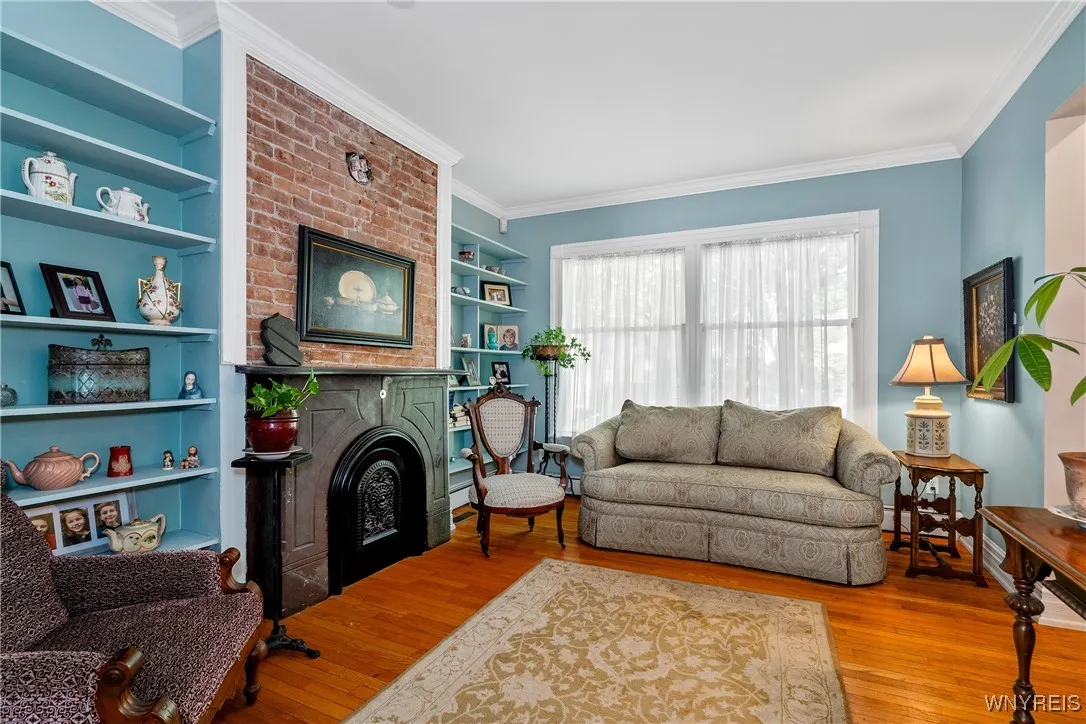 161 Mariner Street, Buffalo, New York 14201, Buffalo, New York 14201, 3 Bedrooms Bedrooms, 7 Rooms Rooms,2 BathroomsBathrooms,Residential,For Sale,161 Mariner Street, Buffalo, New York 14201,B1625338