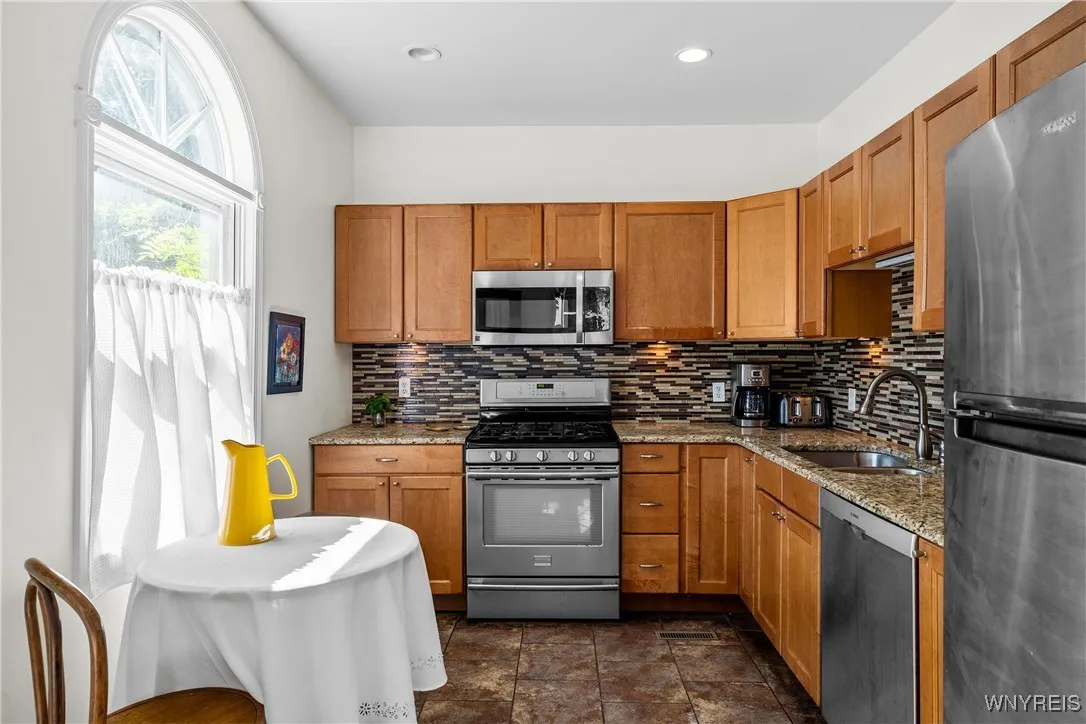 161 Mariner Street, Buffalo, New York 14201, Buffalo, New York 14201, 3 Bedrooms Bedrooms, 7 Rooms Rooms,2 BathroomsBathrooms,Residential,For Sale,161 Mariner Street, Buffalo, New York 14201,B1625338