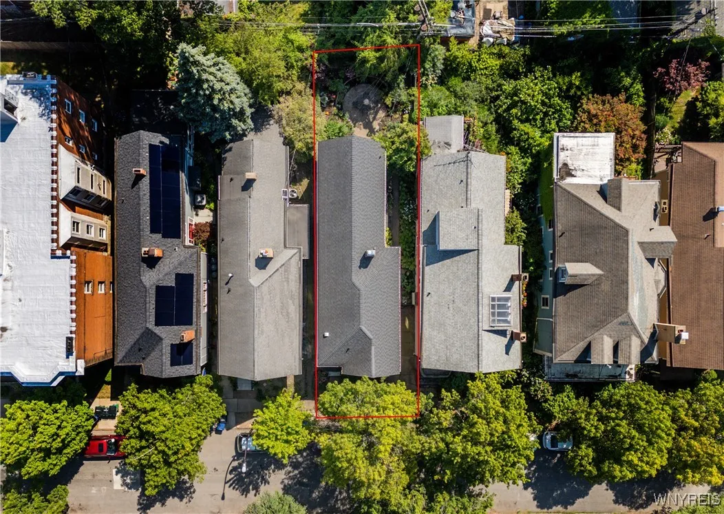 161 Mariner Street, Buffalo, New York 14201, Buffalo, New York 14201, 3 Bedrooms Bedrooms, 7 Rooms Rooms,2 BathroomsBathrooms,Residential,For Sale,161 Mariner Street, Buffalo, New York 14201,B1625338