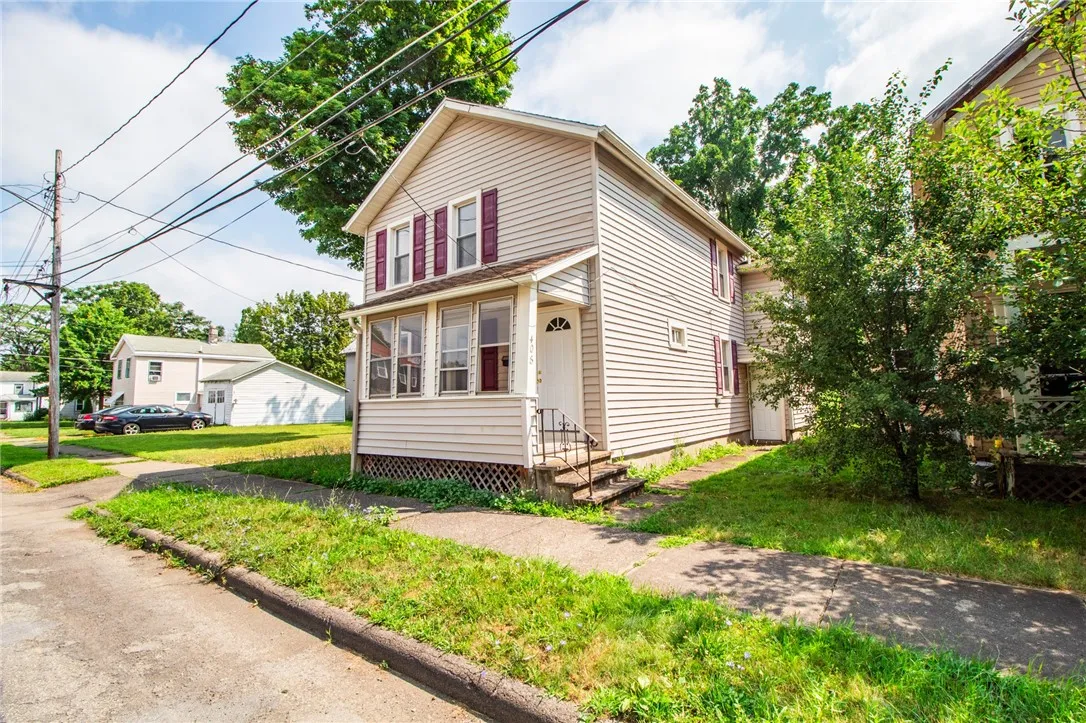 408 Oak Street, Elmira City, New York 14901, Elmira City, New York 14901, 3 Bedrooms Bedrooms, 6 Rooms Rooms,2 BathroomsBathrooms,Residential,Closed,408 Oak Street, Elmira City, New York 14901,0,R1625624