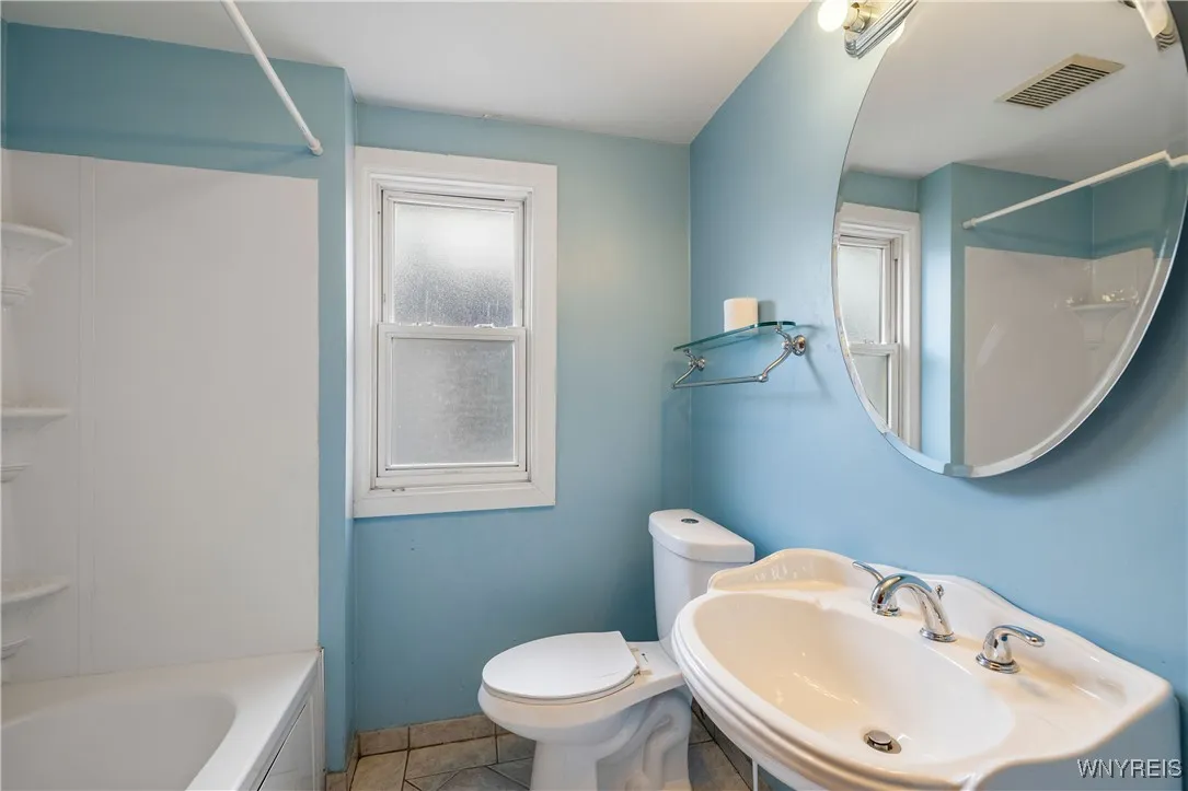 UPPER BATH