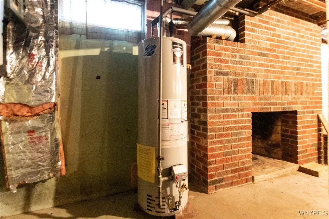 2608 Hawthorne Avenue, Hamburg, New York 14075, Hamburg, New York 14075, 4 Bedrooms Bedrooms, 7 Rooms Rooms,2 BathroomsBathrooms,Residential,Closed,2608 Hawthorne Avenue, Hamburg, New York 14075,0,B1625620