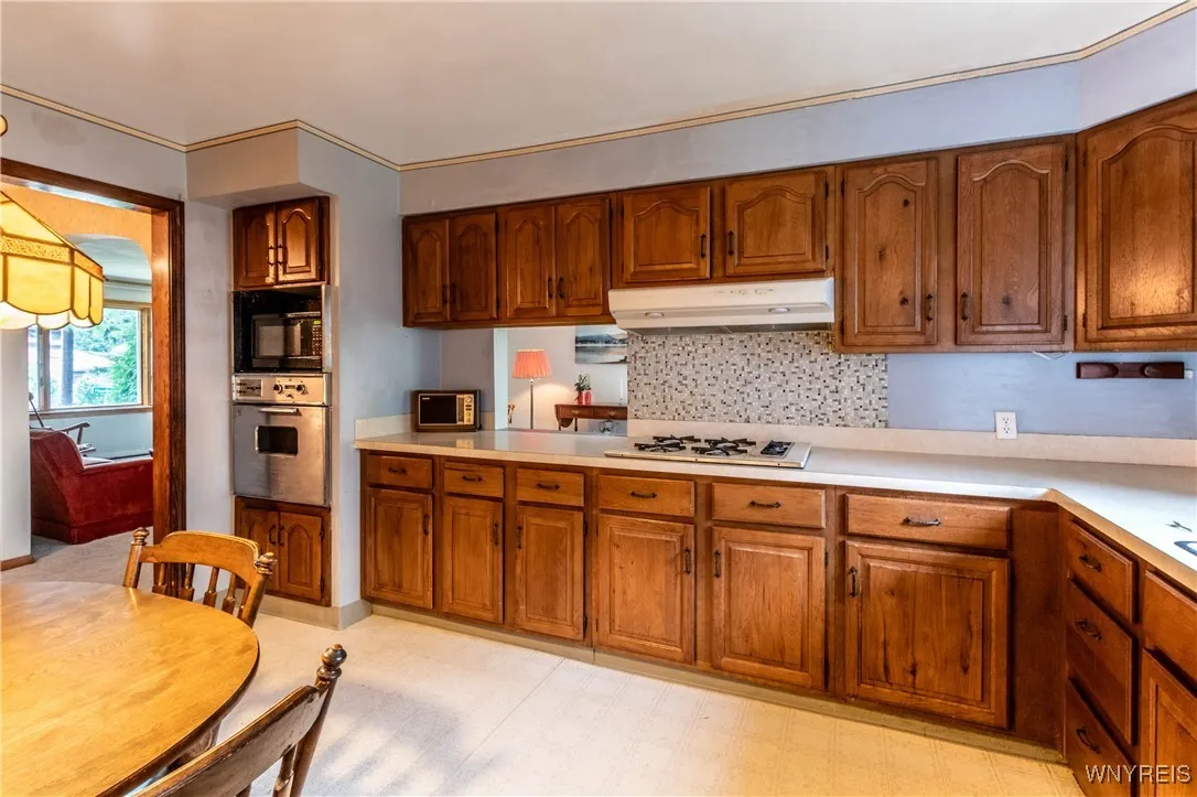 2608 Hawthorne Avenue, Hamburg, New York 14075, Hamburg, New York 14075, 4 Bedrooms Bedrooms, 7 Rooms Rooms,2 BathroomsBathrooms,Residential,Closed,2608 Hawthorne Avenue, Hamburg, New York 14075,0,B1625620