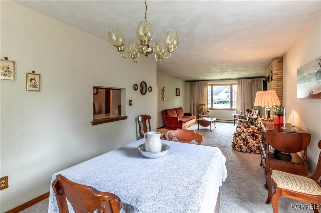 2608 Hawthorne Avenue, Hamburg, New York 14075, Hamburg, New York 14075, 4 Bedrooms Bedrooms, 7 Rooms Rooms,2 BathroomsBathrooms,Residential,Closed,2608 Hawthorne Avenue, Hamburg, New York 14075,0,B1625620
