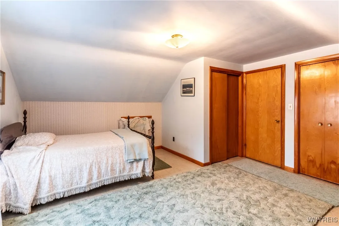 2608 Hawthorne Avenue, Hamburg, New York 14075, Hamburg, New York 14075, 4 Bedrooms Bedrooms, 7 Rooms Rooms,2 BathroomsBathrooms,Residential,Closed,2608 Hawthorne Avenue, Hamburg, New York 14075,0,B1625620