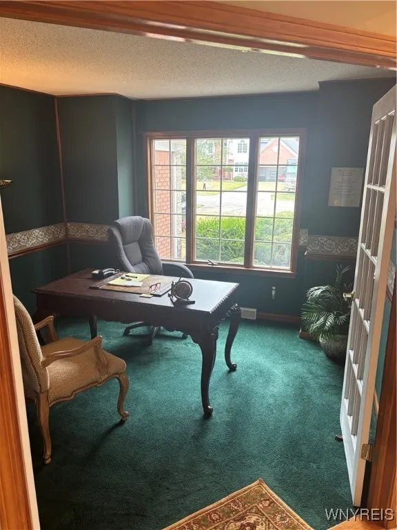 27 Rolling Woods Lane, West Seneca, New York 14224, West Seneca, New York 14224, 4 Bedrooms Bedrooms, 11 Rooms Rooms,2 BathroomsBathrooms,Residential,For Sale,27 Rolling Woods Lane, West Seneca, New York 14224,B1625668