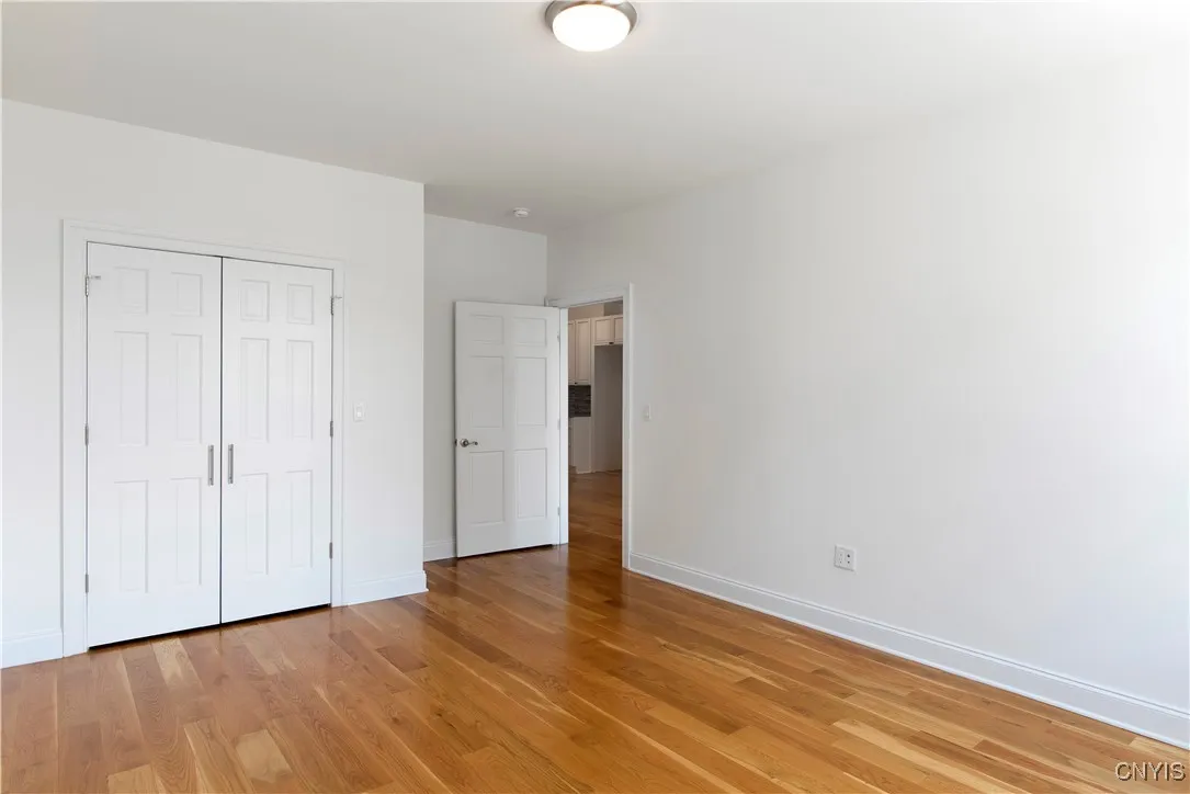 221 Elizabeth Street, Utica, New York 13501, Utica, New York 13501, 1 Bedroom Bedrooms, 4 Rooms Rooms,1 BathroomBathrooms,Residential Lease,For Rent,221 Elizabeth Street, Utica, New York 13501,S1625677