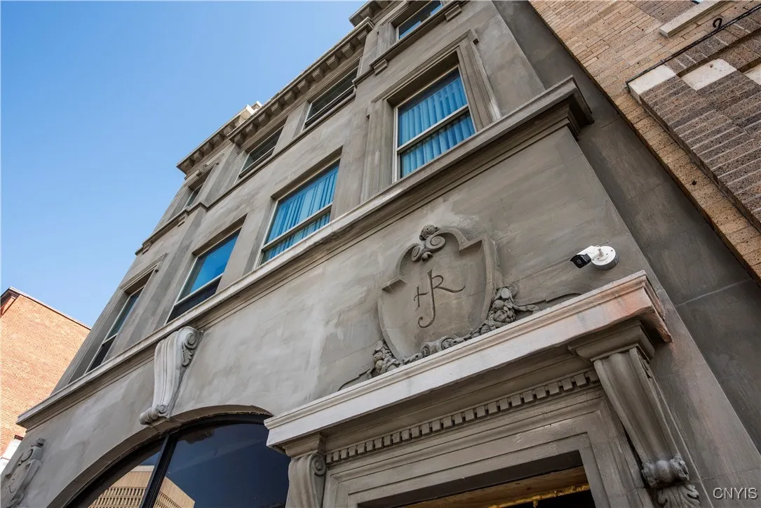 221 Elizabeth Street, Utica, New York 13501, Utica, New York 13501, 1 Bedroom Bedrooms, 4 Rooms Rooms,1 BathroomBathrooms,Residential Lease,For Rent,221 Elizabeth Street, Utica, New York 13501,S1625677