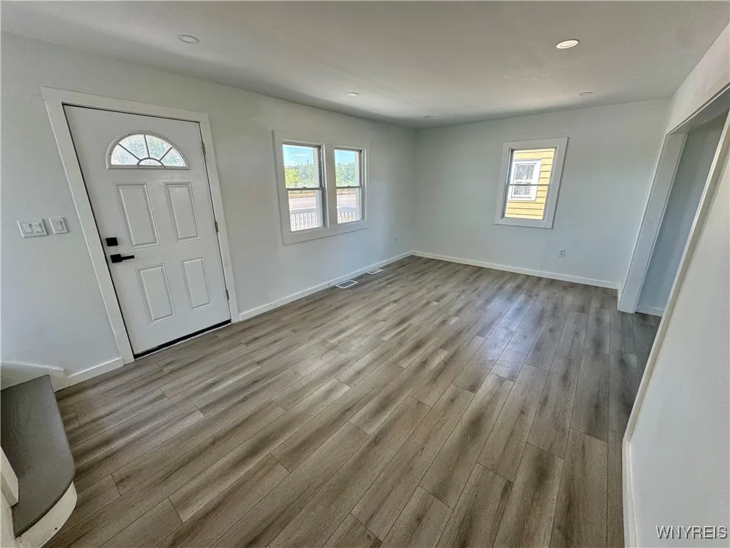 2694 Hamburg Turnpike, Lackawanna, New York 14218, Lackawanna, New York 14218, 3 Bedrooms Bedrooms, 7 Rooms Rooms,1 BathroomBathrooms,Residential,For Sale,2694 Hamburg Turnpike, Lackawanna, New York 14218,0,B1623506