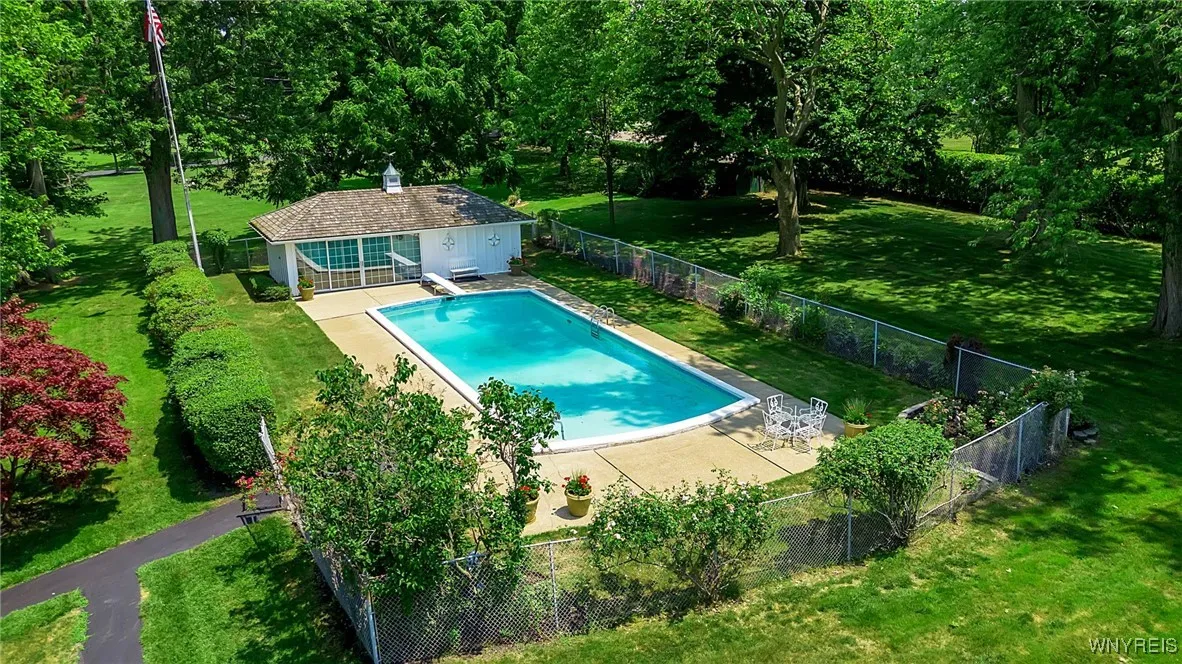 6100 Old Lake Shore Road, Hamburg, New York 14085, Hamburg, New York 14085, 5 Bedrooms Bedrooms, 12 Rooms Rooms,5 BathroomsBathrooms,Residential,For Sale,6100 Old Lake Shore Road, Hamburg, New York 14085,B1625073