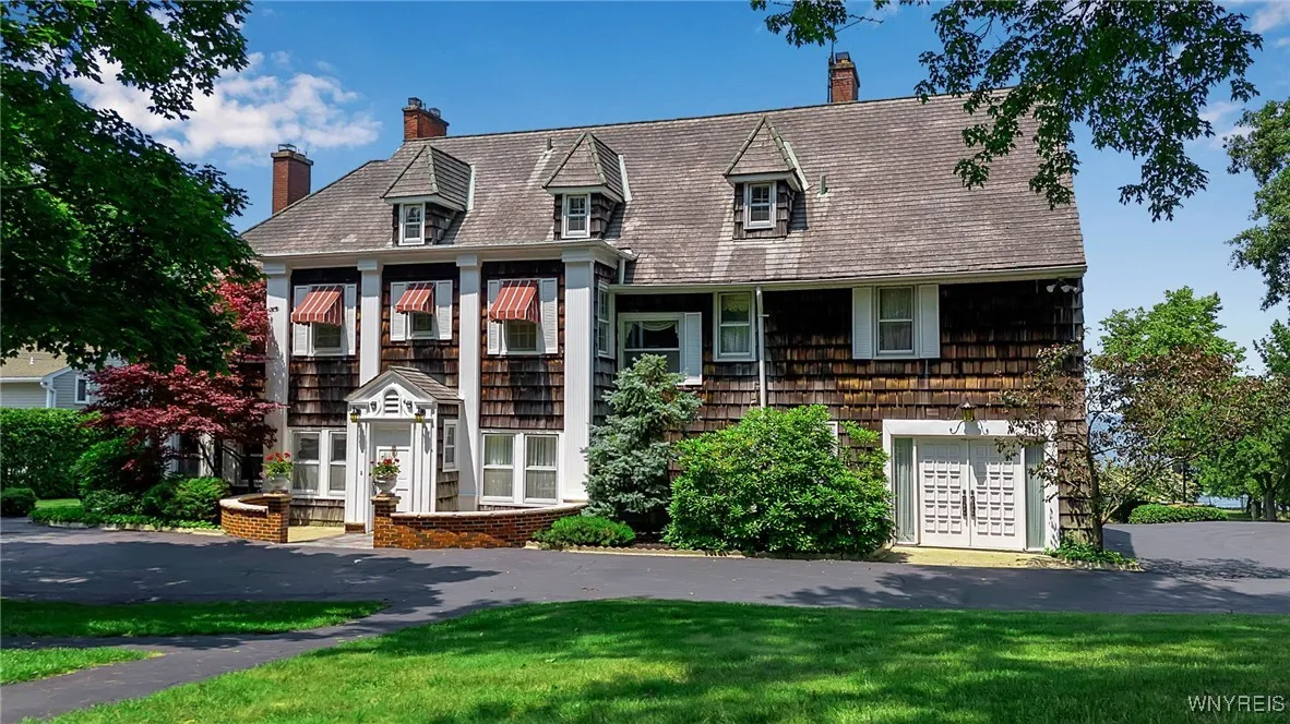 6100 Old Lake Shore Road, Hamburg, New York 14085, Hamburg, New York 14085, 5 Bedrooms Bedrooms, 12 Rooms Rooms,5 BathroomsBathrooms,Residential,For Sale,6100 Old Lake Shore Road, Hamburg, New York 14085,B1625073