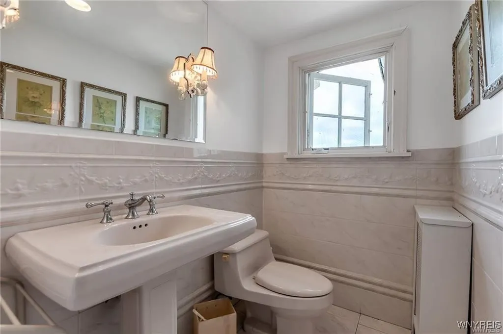 6100 Old Lake Shore Road, Hamburg, New York 14085, Hamburg, New York 14085, 4 Bedrooms Bedrooms, 12 Rooms Rooms,4 BathroomsBathrooms,Residential,For Sale,6100 Old Lake Shore Road, Hamburg, New York 14085,B1625666