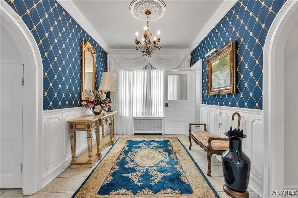6100 Old Lake Shore Road, Hamburg, New York 14085, Hamburg, New York 14085, 4 Bedrooms Bedrooms, 12 Rooms Rooms,4 BathroomsBathrooms,Residential,For Sale,6100 Old Lake Shore Road, Hamburg, New York 14085,B1625666