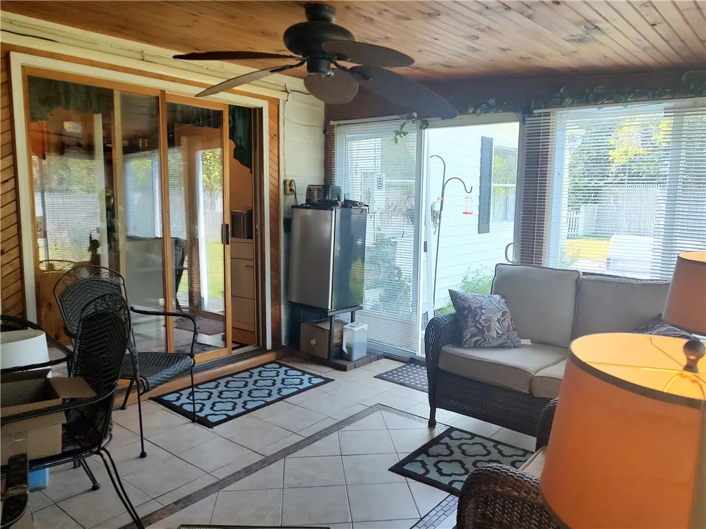 82 Inslee Street, Waterloo, New York 13165, Waterloo, New York 13165, 3 Bedrooms Bedrooms, 7 Rooms Rooms,1 BathroomBathrooms,Residential,For Sale,82 Inslee Street, Waterloo, New York 13165,0,R1625487