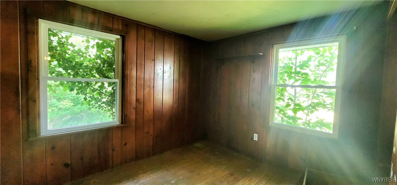 33 Heim Road, Amherst, New York 14221, Amherst, New York 14221, 3 Bedrooms Bedrooms, 5 Rooms Rooms,Residential,For Sale,33 Heim Road, Amherst, New York 14221,B1625685