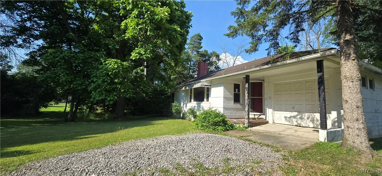 33 Heim Road, Amherst, New York 14221, Amherst, New York 14221, 3 Bedrooms Bedrooms, 5 Rooms Rooms,Residential,For Sale,33 Heim Road, Amherst, New York 14221,B1625685