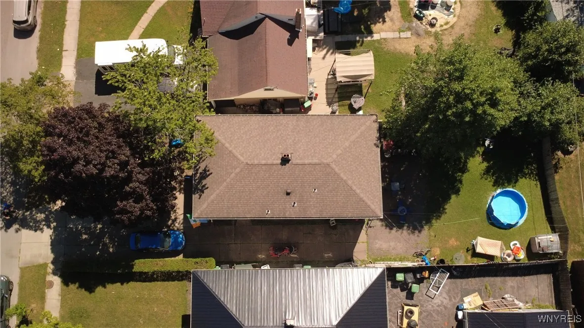 69 Newell Avenue, Tonawanda, New York 14150, Tonawanda, New York 14150, 6 Bedrooms Bedrooms, ,2 BathroomsBathrooms,Residential,For Sale,69 Newell Avenue, Tonawanda, New York 14150,B1625469