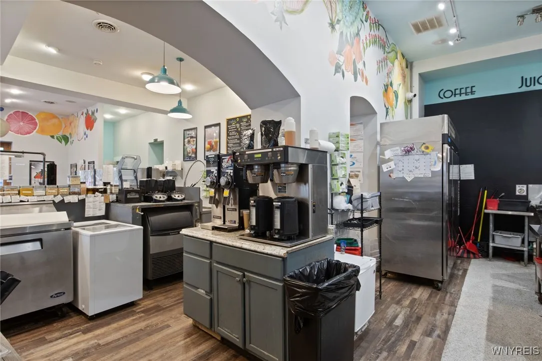 33 Elm Street, Aurora, New York 14052, Aurora, New York 14052, ,Commercial Lease,For Rent,33 Elm Street, Aurora, New York 14052,B1624530