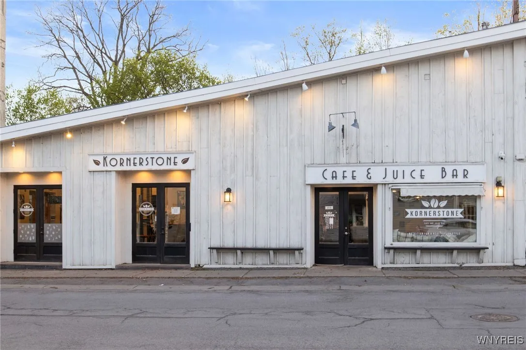 33 Elm Street, Aurora, New York 14052, Aurora, New York 14052, ,Commercial Lease,For Rent,33 Elm Street, Aurora, New York 14052,B1624530