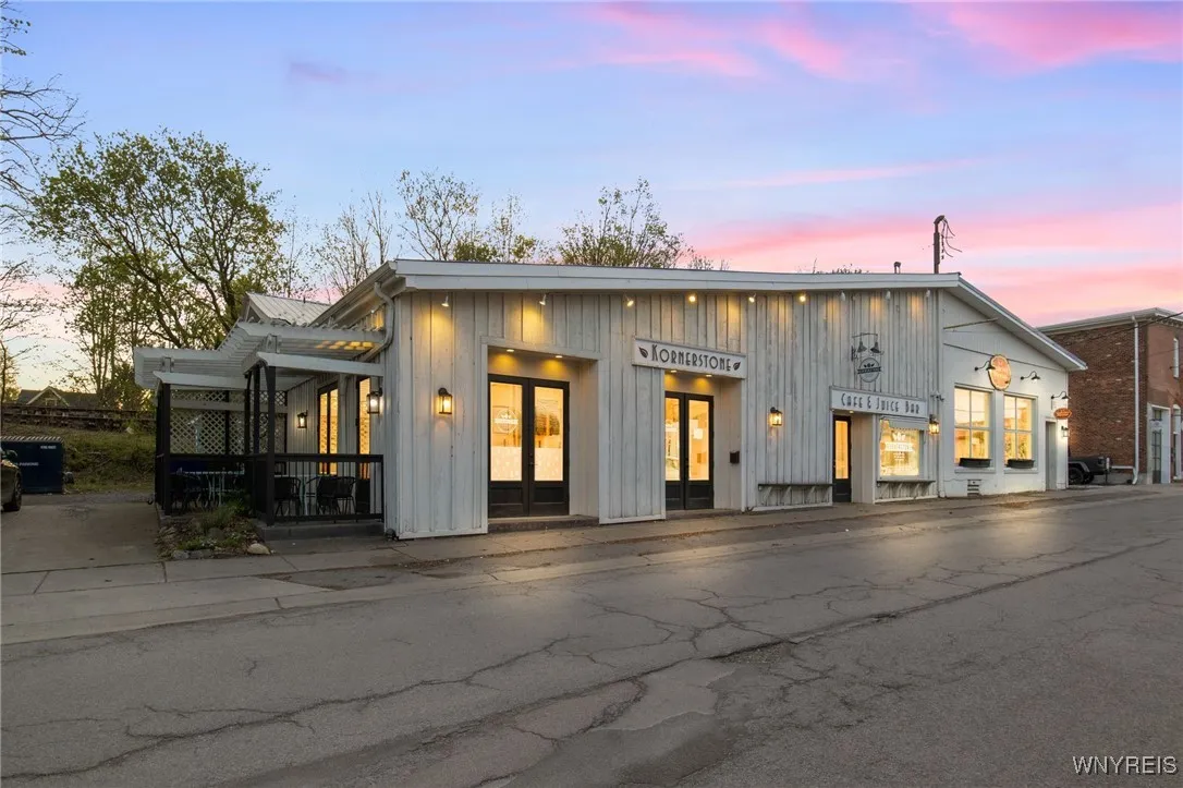 33 Elm Street, Aurora, New York 14052, Aurora, New York 14052, ,Commercial Lease,For Rent,33 Elm Street, Aurora, New York 14052,B1624530