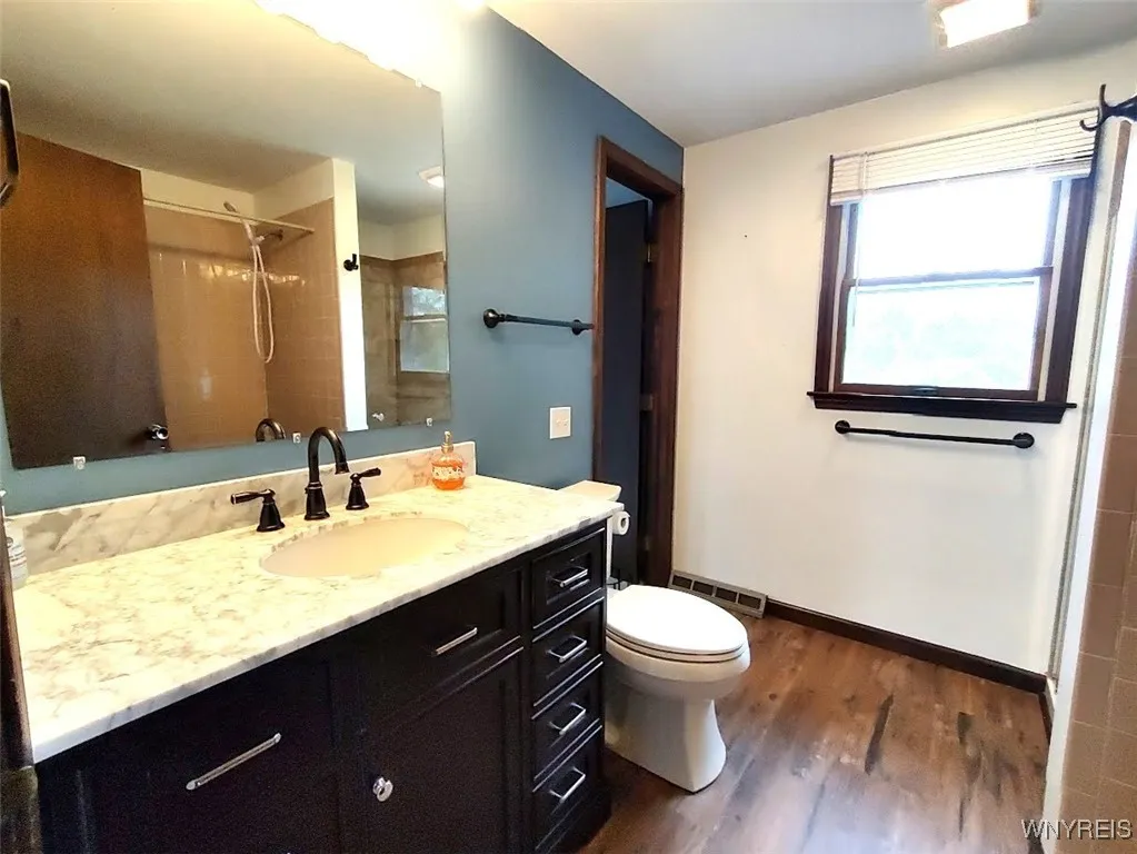 835 Bennett Road, Evans, New York 14006, Evans, New York 14006, 3 Bedrooms Bedrooms, 7 Rooms Rooms,1 BathroomBathrooms,Residential,Closed,835 Bennett Road, Evans, New York 14006,0,B1625688