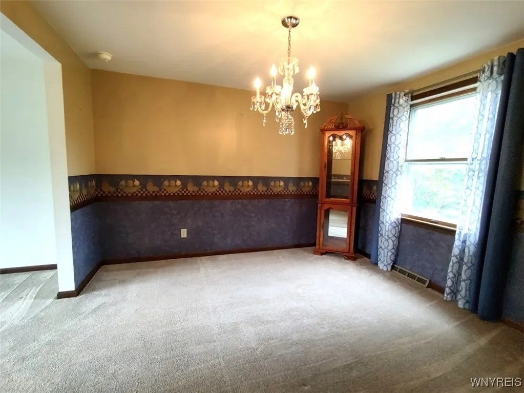 835 Bennett Road, Evans, New York 14006, Evans, New York 14006, 3 Bedrooms Bedrooms, 7 Rooms Rooms,1 BathroomBathrooms,Residential,Closed,835 Bennett Road, Evans, New York 14006,0,B1625688