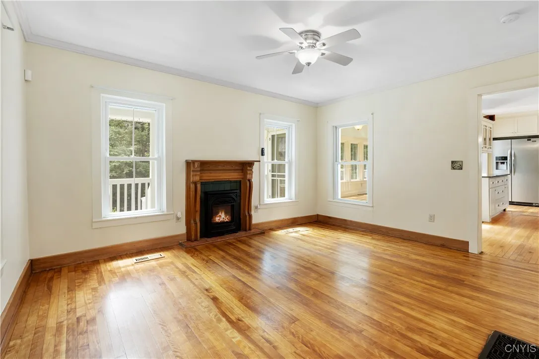 136 Hillside Drive, Manlius, New York 13104, Manlius, New York 13104, 3 Bedrooms Bedrooms, 7 Rooms Rooms,2 BathroomsBathrooms,Residential,Closed,136 Hillside Drive, Manlius, New York 13104,0,S1619760