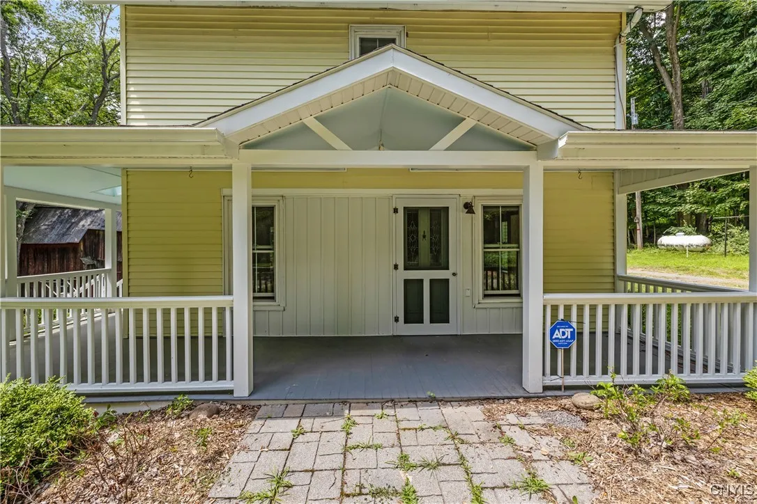 136 Hillside Drive, Manlius, New York 13104, Manlius, New York 13104, 3 Bedrooms Bedrooms, 7 Rooms Rooms,2 BathroomsBathrooms,Residential,Closed,136 Hillside Drive, Manlius, New York 13104,0,S1619760