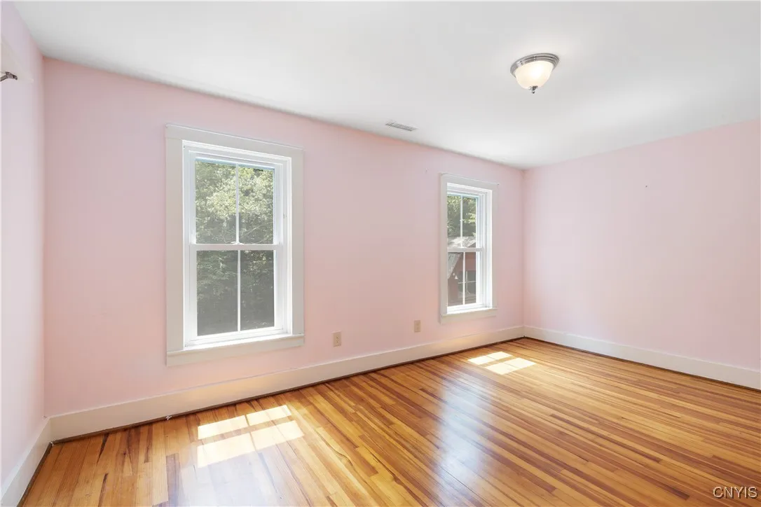 136 Hillside Drive, Manlius, New York 13104, Manlius, New York 13104, 3 Bedrooms Bedrooms, 7 Rooms Rooms,2 BathroomsBathrooms,Residential,Closed,136 Hillside Drive, Manlius, New York 13104,0,S1619760