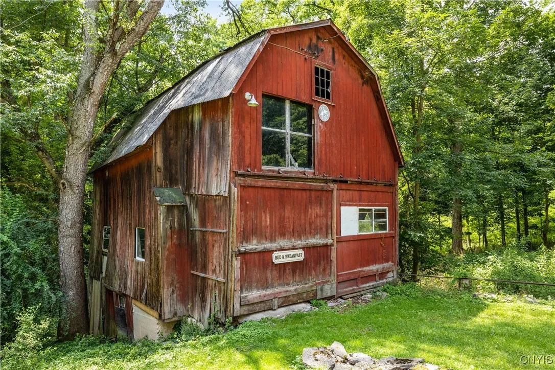 136 Hillside Drive, Manlius, New York 13104, Manlius, New York 13104, 3 Bedrooms Bedrooms, 7 Rooms Rooms,2 BathroomsBathrooms,Residential,Closed,136 Hillside Drive, Manlius, New York 13104,0,S1619760