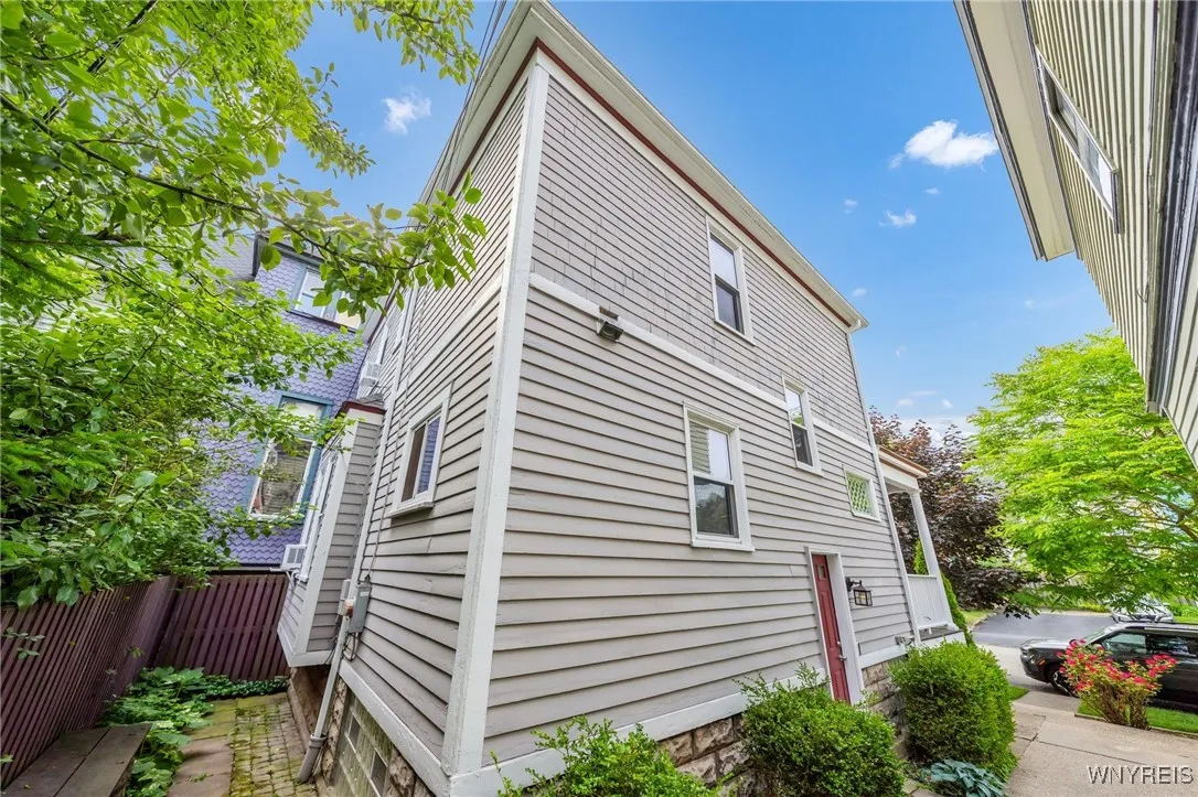 532 Bird Avenue, Buffalo, New York 14222, Buffalo, New York 14222, 3 Bedrooms Bedrooms, 7 Rooms Rooms,1 BathroomBathrooms,Residential,For Sale,532 Bird Avenue, Buffalo, New York 14222,B1625729