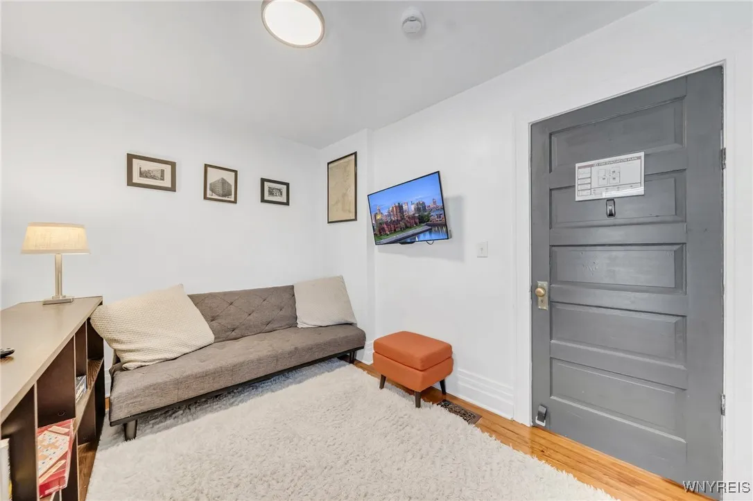 532 Bird Avenue, Buffalo, New York 14222, Buffalo, New York 14222, 3 Bedrooms Bedrooms, 7 Rooms Rooms,1 BathroomBathrooms,Residential,For Sale,532 Bird Avenue, Buffalo, New York 14222,B1625729