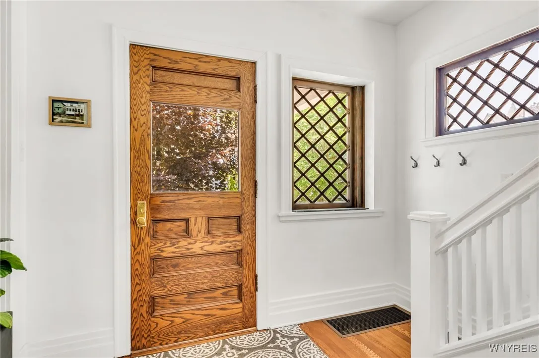 532 Bird Avenue, Buffalo, New York 14222, Buffalo, New York 14222, 3 Bedrooms Bedrooms, 7 Rooms Rooms,1 BathroomBathrooms,Residential,For Sale,532 Bird Avenue, Buffalo, New York 14222,B1625729