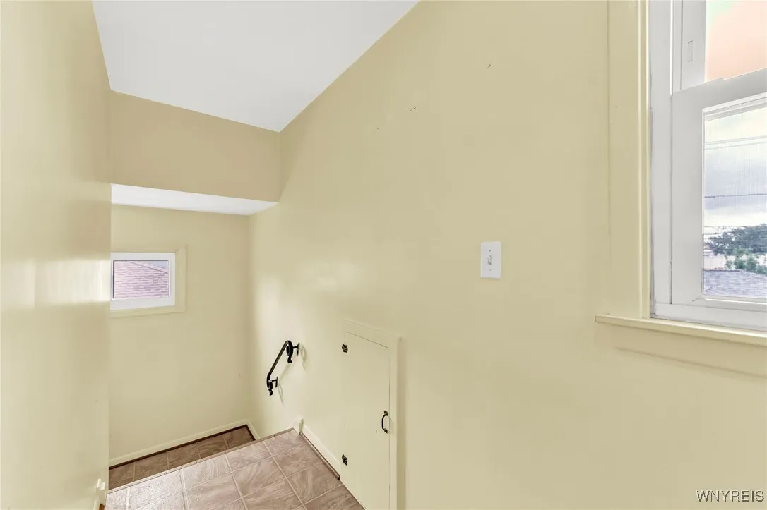 249 Dunlop Avenue, Tonawanda, New York 14150, Tonawanda, New York 14150, 4 Bedrooms Bedrooms, ,2 BathroomsBathrooms,Residential,For Sale,249 Dunlop Avenue, Tonawanda, New York 14150,B1625730