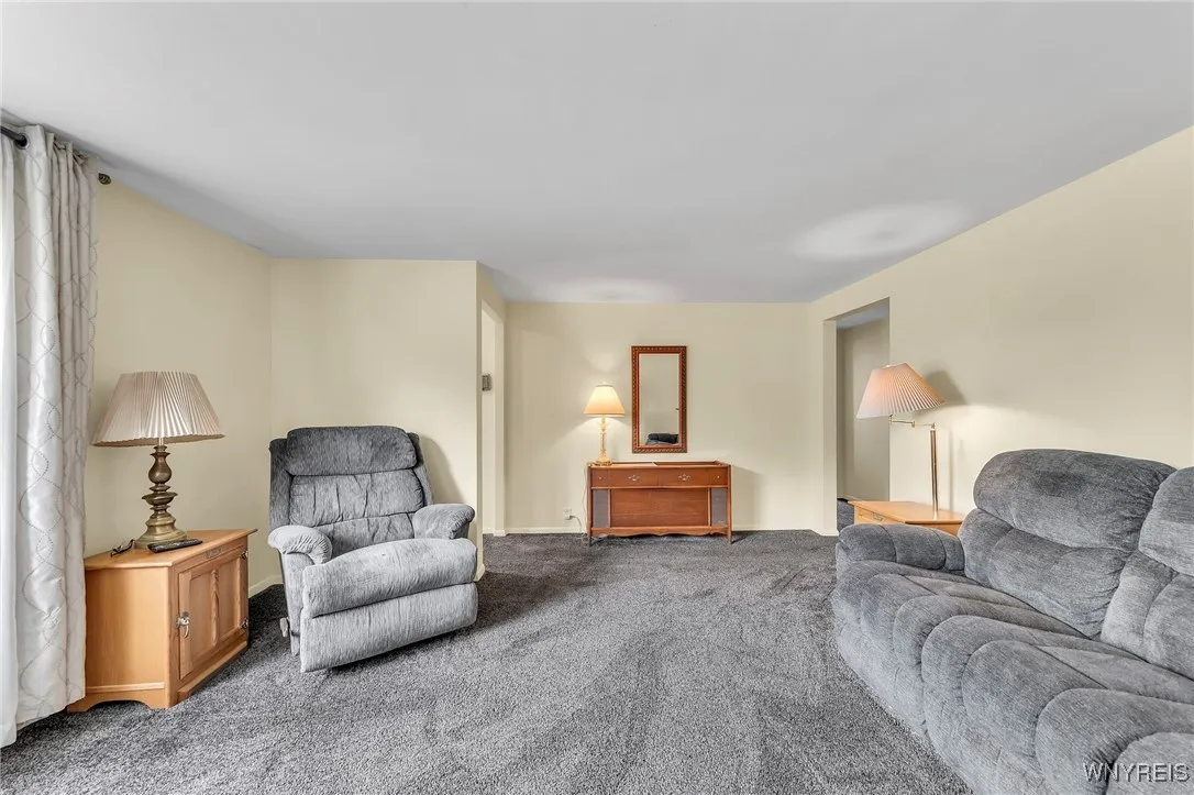 249 Dunlop Avenue, Tonawanda, New York 14150, Tonawanda, New York 14150, 4 Bedrooms Bedrooms, ,2 BathroomsBathrooms,Residential,For Sale,249 Dunlop Avenue, Tonawanda, New York 14150,B1625730